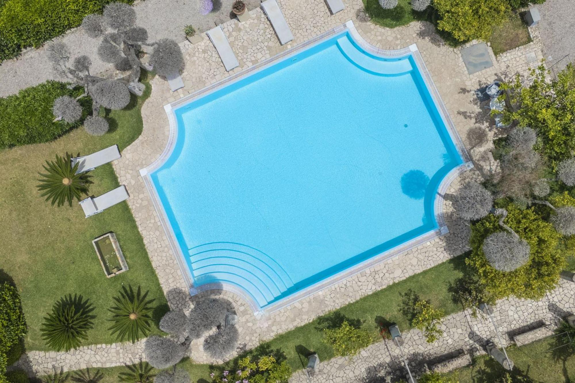 Villa Lisa Garden And Pool - Happy Rentals Melendugno Dış mekan fotoğraf