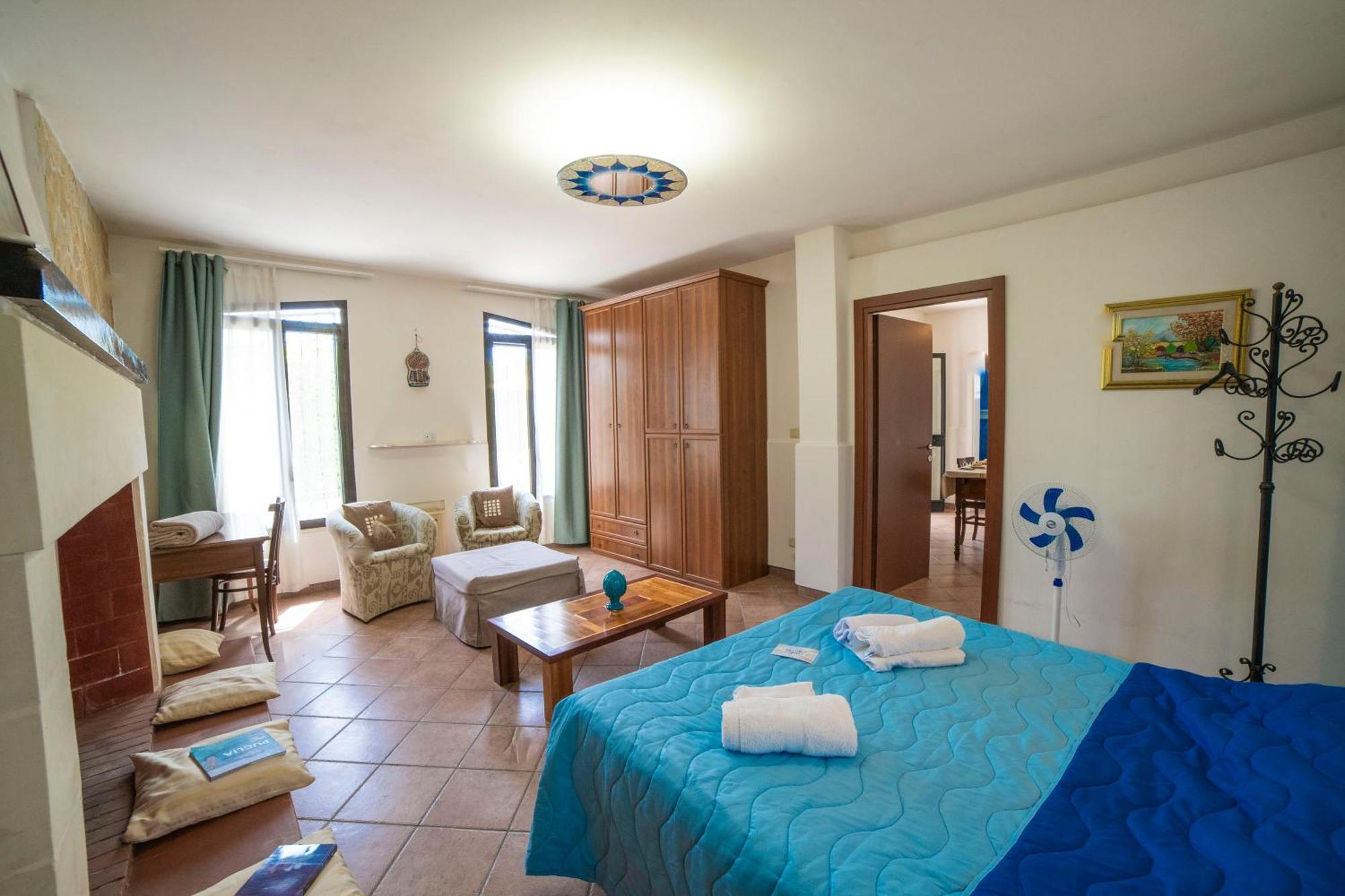 Villa Lisa Garden And Pool - Happy Rentals Melendugno Dış mekan fotoğraf