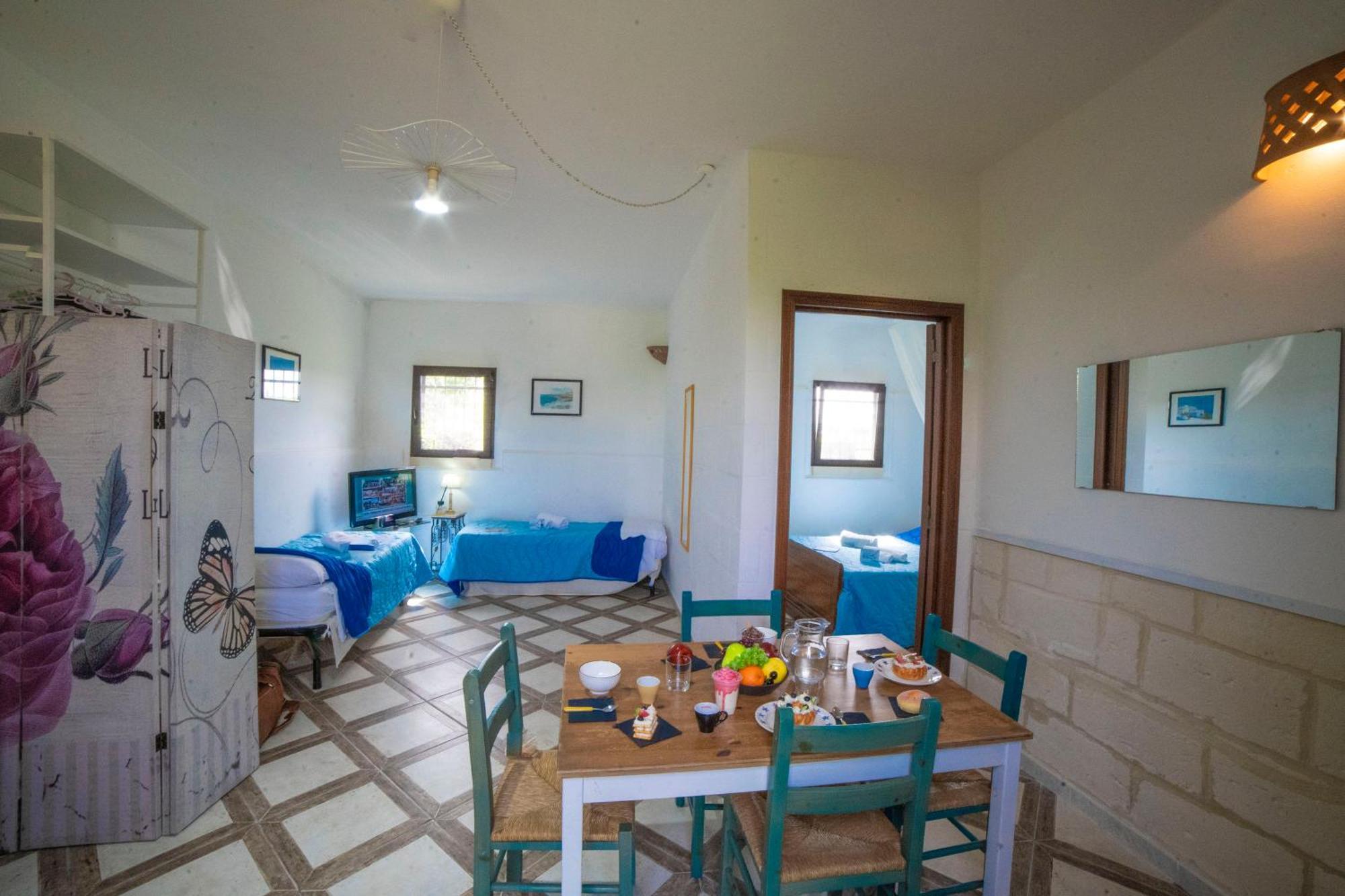Villa Lisa Garden And Pool - Happy Rentals Melendugno Dış mekan fotoğraf